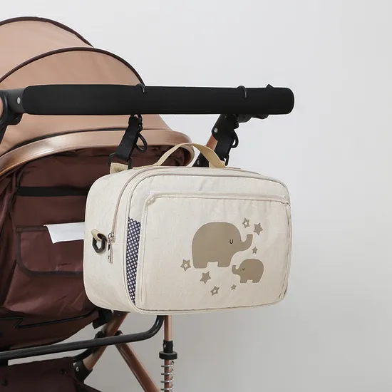 Stylische Mamatasche mit Windelfach für Kinderwagen