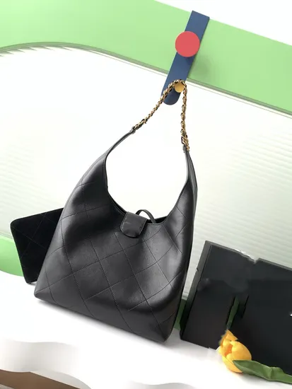 2025 Neue Achseltasche aus Schaffell für Mama
